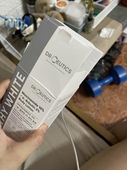 Product Review of DRCEUTICS Sữa Dưỡng Thể Hỗ Trợ Làm Sáng Da Body Lotion Healthy White (200g) Dưỡng Da Body from L**2 3