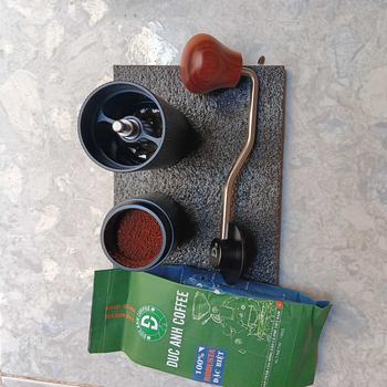 Product Review of Cối Xay Cà Phê D3 thép nguyên khối, lưỡi xay chuyên dụng, xay pha phin đến pha máy from 🇻**U Đ** D** V**🇳 3