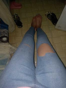 Product Review of Quần jean nữ rách to lưng cao ôm dáng chất vải dày dặn co giãn 4 chiều Pants Women Denim khóa kéo croptop from M** B** L** 0
