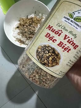 Product Review of Muối vừng nhà làm 5 loại hạt ngũ cốc 500g, thơm ngon, bùi, ngậy from T**g U**n 0