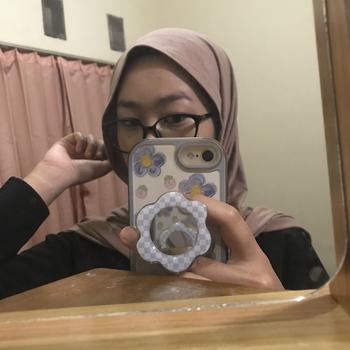 Product Review of Karsalabel Nara Pashmina Oval Kaos Rayon from Z**a 1