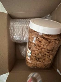 Product Review of Cơm Cháy Mắm Hành 500g thơm ngon Thức Ăn from B**4 0
