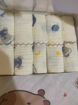 Product Review of Khăn sữa Muslin GEE- Hộp 5 khăn xô sữa muslin 2 lớp cao cấp, thấm hút tốt và mềm mịn cho làn da bé vàng mềm mại from J**🌷 0