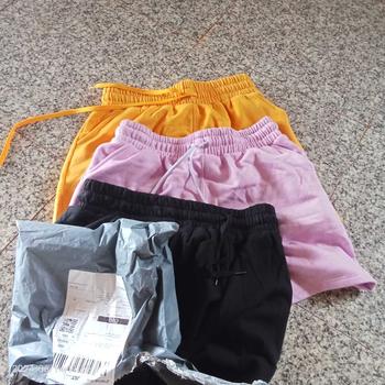 Product Review of Combo 5 Quần Short Thun Nữ Vải Nỉ Lưng Thun Co Giãn Màu Ngẫu Nhiên from ❤** C** Ú** ☘** 0
