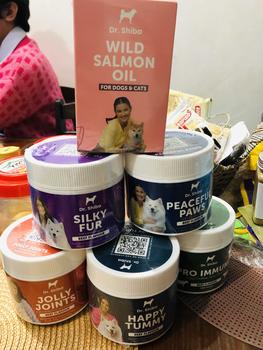 Product Review of Dr Shiba Healthy 100% Wild Premium Salmon Oil for Dogs & Cats | Promotes Healthy Heart | Boosts Immune System | Rich in Omega-3, EPA Fatty Acids & DHA | Natural source of vitality from V**a a** V**o 0