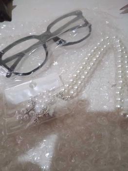 Product Review of COD【ALUCKY】Elegant White Glass Imitation Freshwater Necklaces Women Jewerly from C**🎸 2