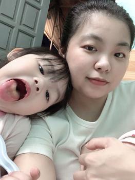Product Review of Kẹp Tóc mái hình củ cà rốt màu sắc ngọt ngào cho bé gái from N**n T** T**h M** 0