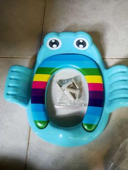 Product Review of Bệ Lót Thu Nhỏ Bồn Cầu Có Tay Vịn Đệm Lót Cho Bé An Toàn, Tháo Lắp Dễ Dàng Tiện Lợi - Getgo1 from N**c T**n ❤** 0