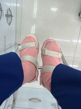 Product Review of Dép Sandal Nữ SYNDER SD2 - Dép đẹp  nhẹ,thoáng mát [Be Hồng, Size 36-39, Tặng chai vệ sinh] from H**g 3