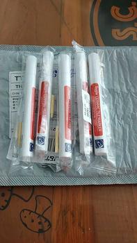 Product Review of ปากกายาแนวกันน้ำสีขาว 12 สีให้เลือก ปากกาตะเข็บผนังพลาสติก กระเบื้องปูพื้นห้องน้ำ เครื่องมือซ่อมแซมตะเข็บขจัดสิ่งปนเปื้อน from ล**ย 0