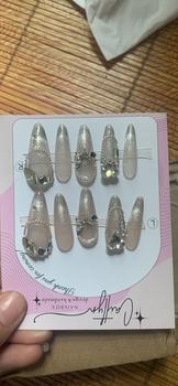 Product Review of Mã D006 - Nailbox Thiết Kế Thủ Công French Mắt Mèo (kèm bộ dụng cụ). from N**h 0