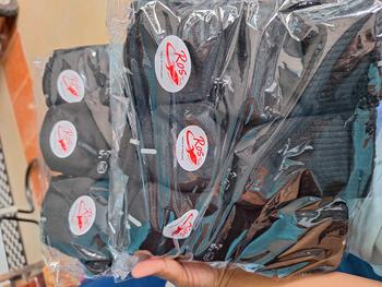 Product Review of พร้อมส่งค่า ถุงเท้าสีดำ มีหลายไซส์ ใส่ไปเรียน ใส่ทำงาน ใส่ออกกำลังกาย ผลิตในไทย(แพ็ค 12 คู่) from ก**า ก**์ 0