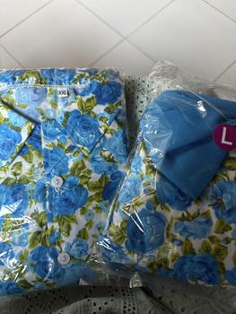 Product Review of ชุดเซทหน้าร้อนใส่วันสงกรานต์ ชุดลายดอกกุหลาบ เนื้อผ้าคอตตอน มีทั้งชาย/หญิง from P**y 0