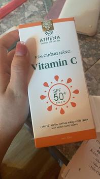 Product Review of KEM CHỐNG NẮNG VITAMIN C (Tặng nước hoa) PHÙ HỢP VỚI MỌI LOẠI DA Skincare Nữ Làm Đẹp Da from ** 1