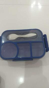 Product Review of LUNCH BOX 3 & 4 SEKAT FREE SPORK I LUNCH BOX BPA FREE I KOTAK BEKAL DENGAN SEKAT from Y**y 0