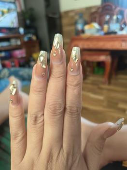Product Review of miếng dán silicon gồm 24 miếng from M** M** K**U T**G H**D 1