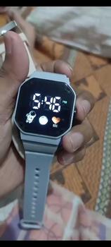 Product Review of Ins Fashion Square Women Watches Unisex Silicone Band Sports Watch from u**0 1
