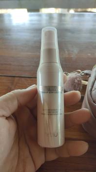 Product Review of (Y.O.U) สเปรย์ล็อคเมคอัพ NoutriWear+Makeup Setting Spray You วาย.โอ.ยู เซ็ตติ้งสเปรย์ ขนาด 55 ml. from n**n 0