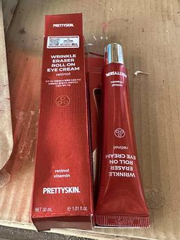 Product Review of Prettyskin: Kem Dưỡng Mắt Wrinkle Eraser Roll On Eye Cream Retinol (tuýp 30ml) Skincare Kem mắt Chăm Sóc Da Milk from C** H**e 0