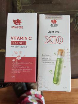 Product Review of Combo Tái Tạo và Vitamin C trắng da, mờ thâm, mờ nám tàn nhang, cải thiện mụn, se khít lỗ chân lông, cấp ẩm, sáng đều màu da. Không sưng, không lột, không đỏ (Hàng c/hãng). from H** b** n**n 0
