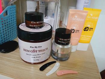 Product Review of KEM MỤN BUSTER 20G - Kim Mỹ Kim - Kem Hỗ Trợ Da Mụn - Net 20g Chăm Sóc Da Skincare Làm Đẹp Da Nữ Dưỡng Ẩm Da from T**t 0
