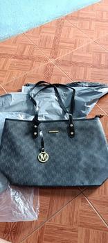 Product Review of กระเป๋าสะพายข้าง ขนาดใหญ่ จุของได้เยอะ หนัง PU กระเป๋าสะพายไหล่ สไตล์เกาหลี from C**a 1