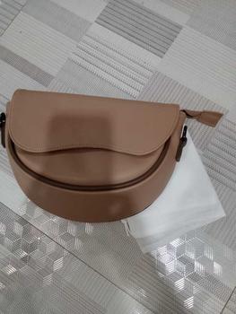 Product Review of Akaci store | ZURAA Tas selempang wanita Terbaru 09-8233 Bahan Sintetis  kuliah kerja kantor ibu Polos Kulit PU kuliah kerja pesta from p**w 1
