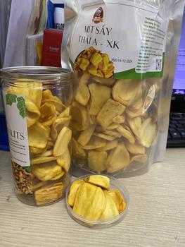 Product Review of Mít Sấy Thái Loại A Xuất Khẩu - túi zíp 500gram, Nguyên Miếng, Nguyên Cánh, Giòn Thơm Ngon Từ Son Nuts Ăn Vặt Food Thức Ăn Snack Chua Cay from B**3 1