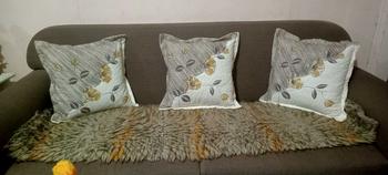 Product Review of SET SARUNG BANTAL SOFA COKLAT uk.40x40/ uk.45×45 ,isi 5 sarung bantal + 1 taplak meja from H**` 0