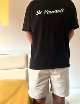 Product Review of Áo thun 【 đen 】 [BE YOURSELF] nam nữ, form rộng, 100 % cotton,  freesize < 75 Kg Cổ Tròn Menswear Unisex  đễ thương Top Women Voi áo  hiha áo áo  dương dominic dopamine from _**_ 1