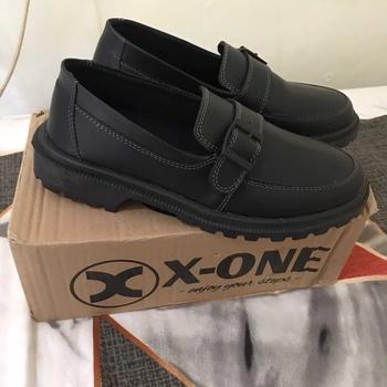 Product Review of SEPATU LOAFERS PRIA | SEPATU SLIP ON LOAFERS “PABLO” Hitam from D**t t**m 0