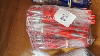 Product Review of Office 100 pcs Ball pen Pens with Refills Black Red Refill wholesale School Stationary Write tools from L** N**d A**j 3