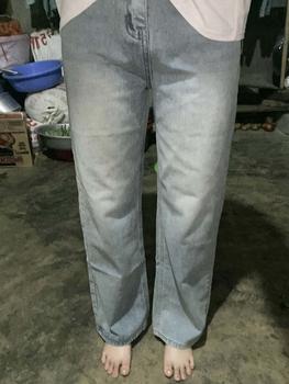 Product Review of Quần jeans nữ Ống suông Vải Qc phối thêu thỏ màu xanh nhạt basic (S-2XL) Q1339 dài 105cm Women from B**n 3