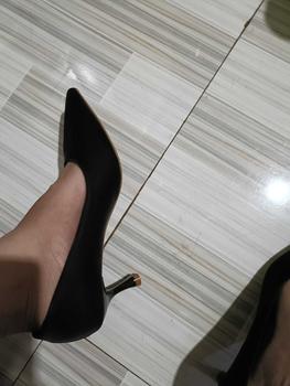 Product Review of Giày cao gót nữ mũi nhọn chất tuyết nhung mềm cao cấp full hộp kiểu dáng cơ bản thanh lịch cao 5cm ( AH15 ) from L**h T**y 0