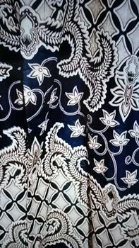 Product Review of KEMEJA BATIK PRIA LENGAN PANJANG EXCLUSIVE,ATASAN BATIK COWOK TERBARU, KEMEJA Katun PRIA Motif Baju Batik Mewah from B**e 1