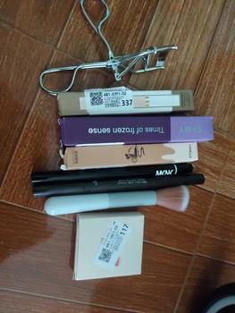 Product Review of [COD & ชุดเครื่องสำอาง 20 ชิ้น] ชุดแต่งหน้าทั้งหมด 20 ชิ้น ดินสอMascara+Concealer+Eyeliner+Blush+Eyebrow + ลิปกลอส + คลิป + แปรง กันน้ำ ติดทนนาน ไร้ที่ติ ชุดแต่งหน้าบนใบหน้า from พ**🥰 0