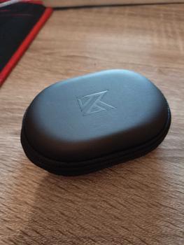 Product Review of [ORIGINAL] KZ ELIPTICAL High Quality Earphone Case from P**u 0