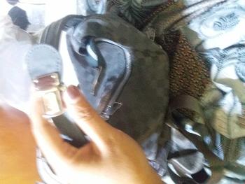 Product Review of Akaci store | KARLA Tas Tangan Wanita Tas Selempang Wanita Terbaru 09-8111 from S**s I**i 2