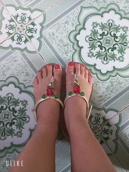 Product Review of (form to lùi size) Sandal Đính Đá Vuông Chiếc Lá Dép Shoes Giày Nữ from T**n T**g 0