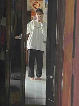 Product Review of Áo Sweater The Coolme Nỉ Bông Tay Dài Cổ Tròn Dài Tay Unisex Womenswear Menswear brianna Hoodie Xanh from B**c 1