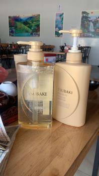 Product Review of Combo Gội Xả - Dầu Gội Tsubaki Premium Repair Tsubaki Không Chứa Silicon. from n**) 0