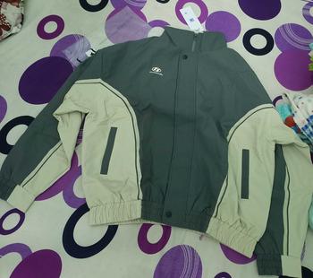 Product Review of Áo Khoác Dù Gió Nhẹ NOCTURNAL Curves Jacket Form Rộng Oversize Local Brand Nam Nữ Unisex from T**y L**h 0