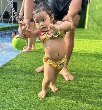 Product Review of (S182) Sét bikini hoạ tiết dâu tây đỏ+dứa vàng dễ thương cho bé gái 5-18kg from H** h**g s**p 0