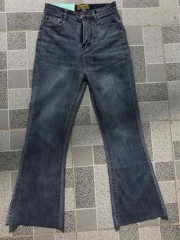 Product Review of (LOE9TAC11) Quần Jean Nữ Dáng Loe 9 Tấc (92cm) Dành Cho Nàng m50 Pants Denim Women Có Túi from D**🍒 0