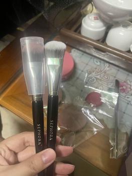 Product Review of Cọ Trang Điểm Kem Nền Đường Viền, LiliBeauty, S47 from N**y 0