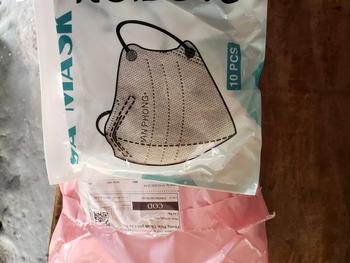 Product Review of [Hottrend 2025] Combo 100 chiếc khẩu trang 9A chống nắng toàn diện 5 lớp , che phủ rộng 48kg đến 95kg kháng khuẩn polyester Phụ Kiện Voi Accessories Che Mặt cho Nam và Nữ An Phong Mask from H**g D**g 0