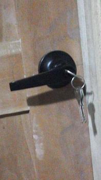 Product Review of COOPER.PH CP202 Lever Type Door Knob Lock With Keys and Without Key Keyless Gold Black Silver from M**a I**l r**s 0
