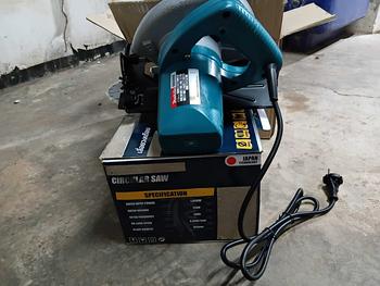 Product Review of เลื่อยวงเดือนไฟฟ้า7นิ้ว MAKITA เลื่อยวงเดือน 7 นิ้ว สำหรับตัดไม้ รุ่น 5800NB ตรงปก มีประกัน (AAA) from A**n S** 2