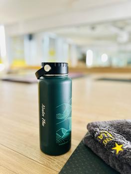 Product Review of [Khắc tên] Bình Giữ Nhiệt Lock&Lock Riga Tumbler LHC4160 897ml -Hàng Chính Hãng,Khay Lưới Lọc Inox- JoyMall [tặng ống hút inox từ   30/04 - 06/05/25 chỉ có trên livestream ] from T**g 0