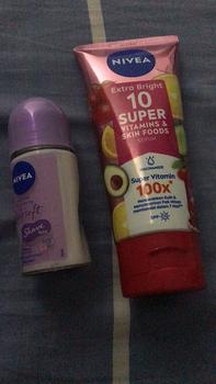 Product Review of NIVEA Body Care Package - Extra Bright 10 Super Vitamins + Shaveless Deodorant - Mampu  Mencerahkan Ketiak dan Melembutkan Kulit from F**a S**p 1